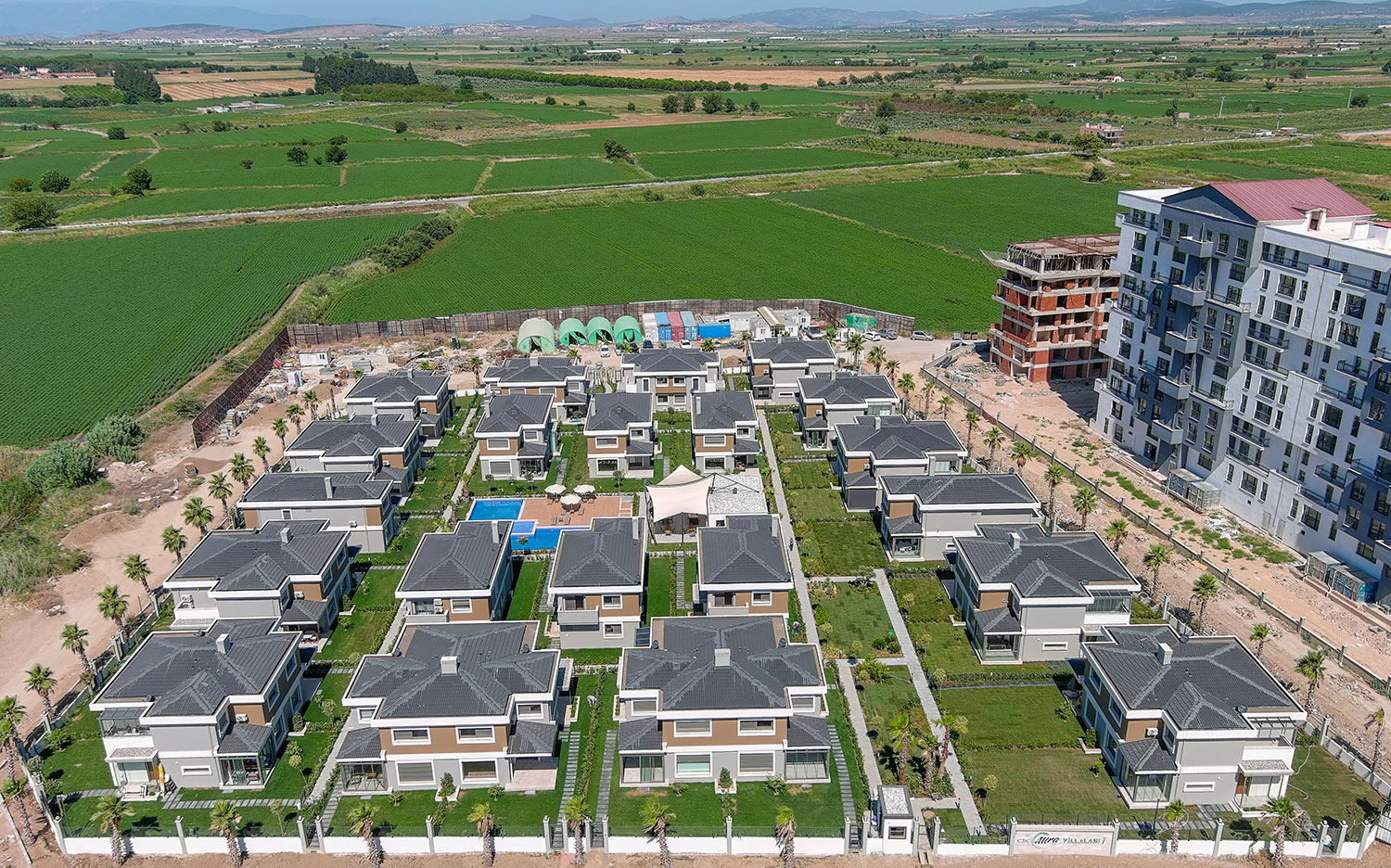 Cebeci Yapı - AURA VİLLALARI 